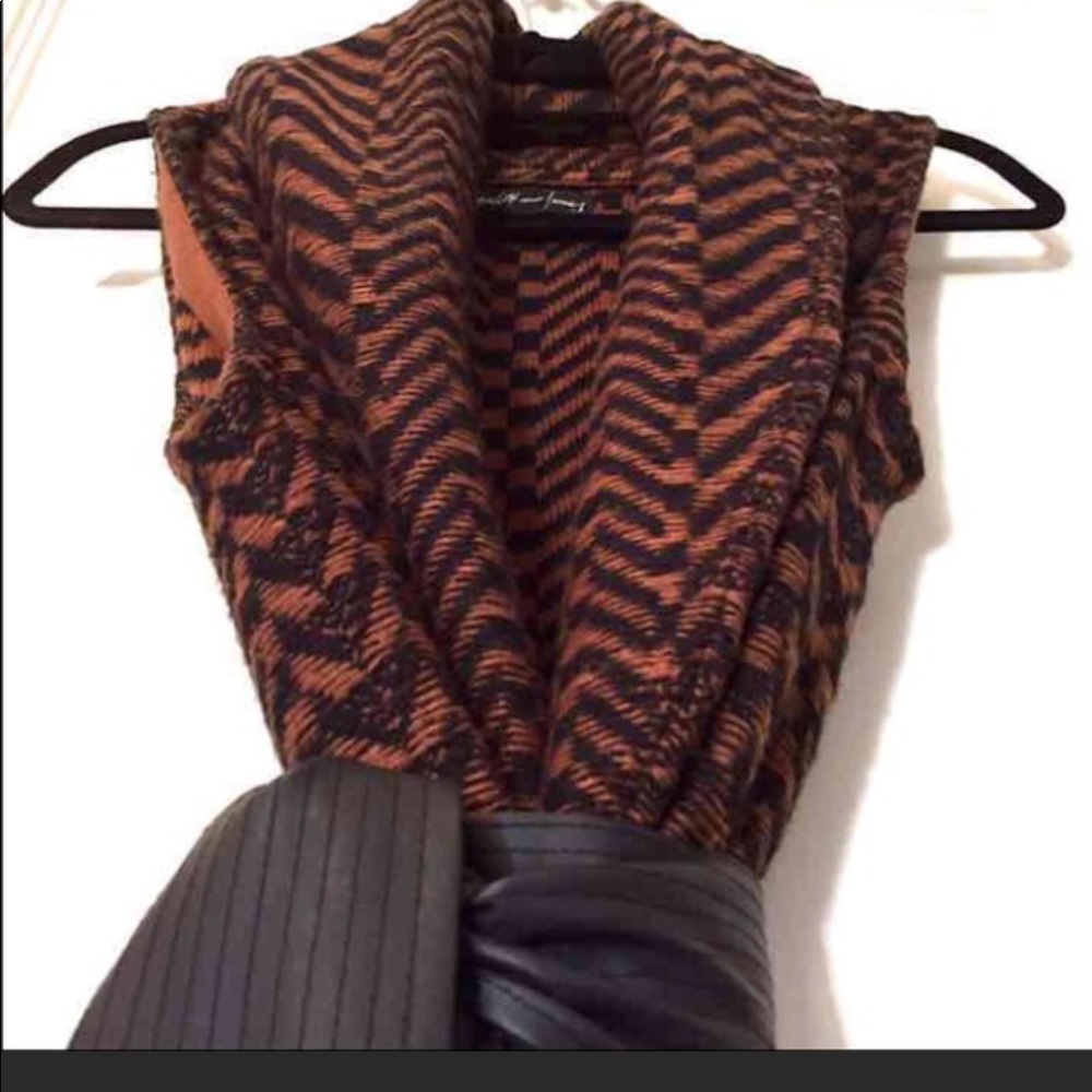 Jacket - Picture 2 of 3